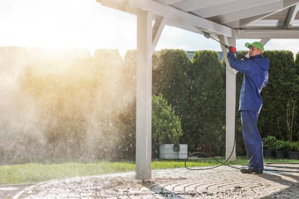 Professional Pressure washing in Kingsford, MI